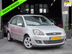 Ford Fiesta - 1.3|APK|NAP|airco|5 Deuren|Trekhaak|E. Ramen