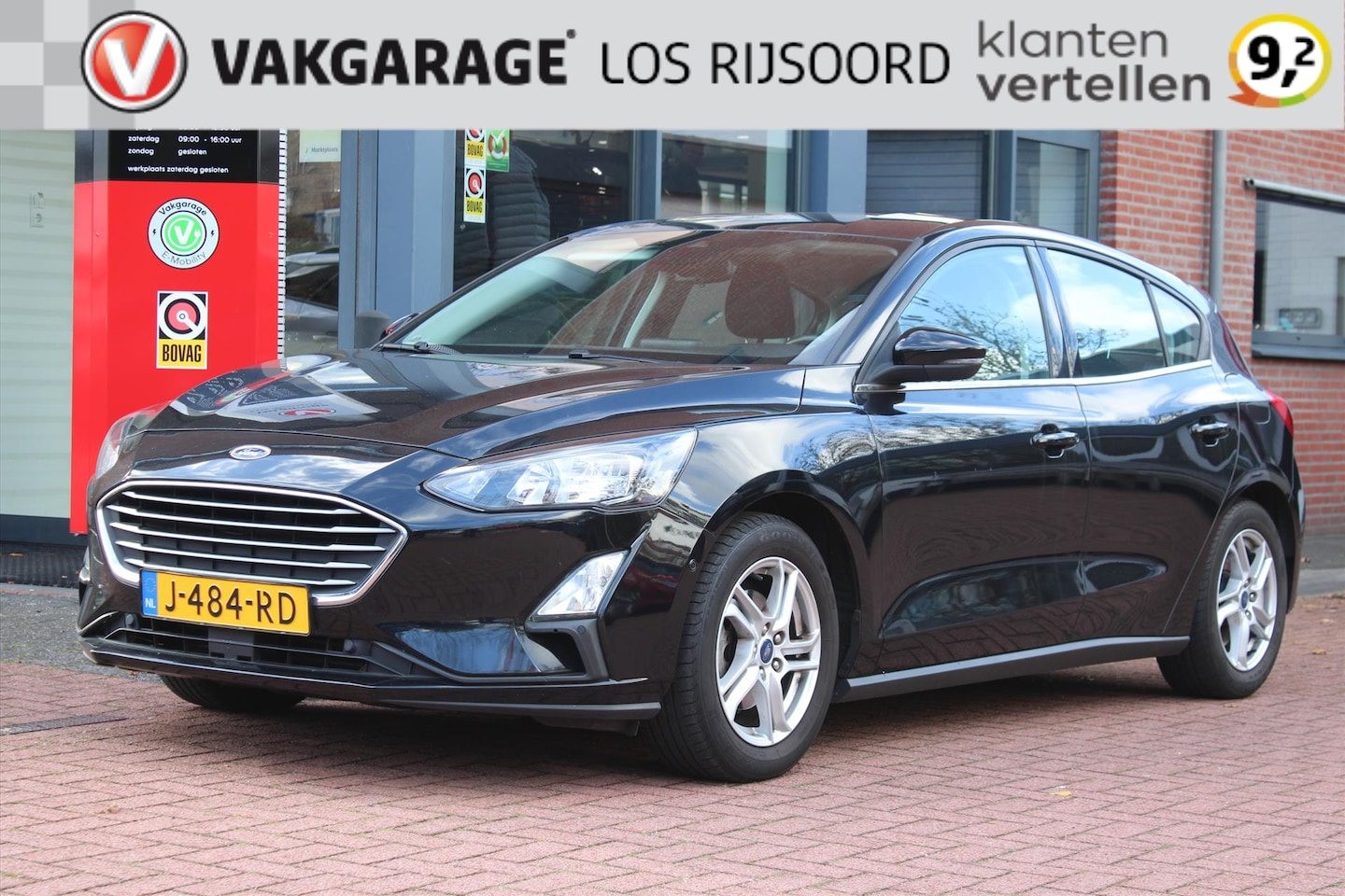 Ford Focus - 1.0 EcoBoost *Business* | Carplay | Camera | Stoel & Stuur verwarming | Cruise & Control | - AutoWereld.nl