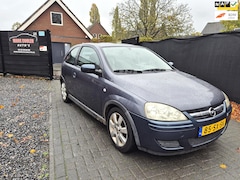 Opel Corsa - 1.2-16V Silverline