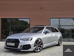 Audi RS4 - Avant 2.9 TFSI RS 4 quattro KW V3|Pano|Keyless|B&O|Massage|Kleppen uitlaatsyteem|Dealerond