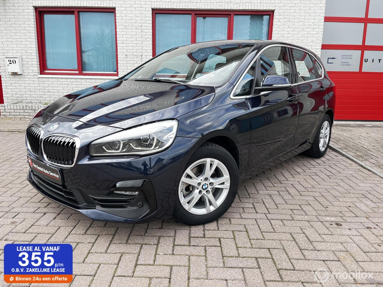 BMW 2-serie Active Tourer - 218i High Executive AUTOMAAT/PANODAK/CAMERA - AutoWereld.nl