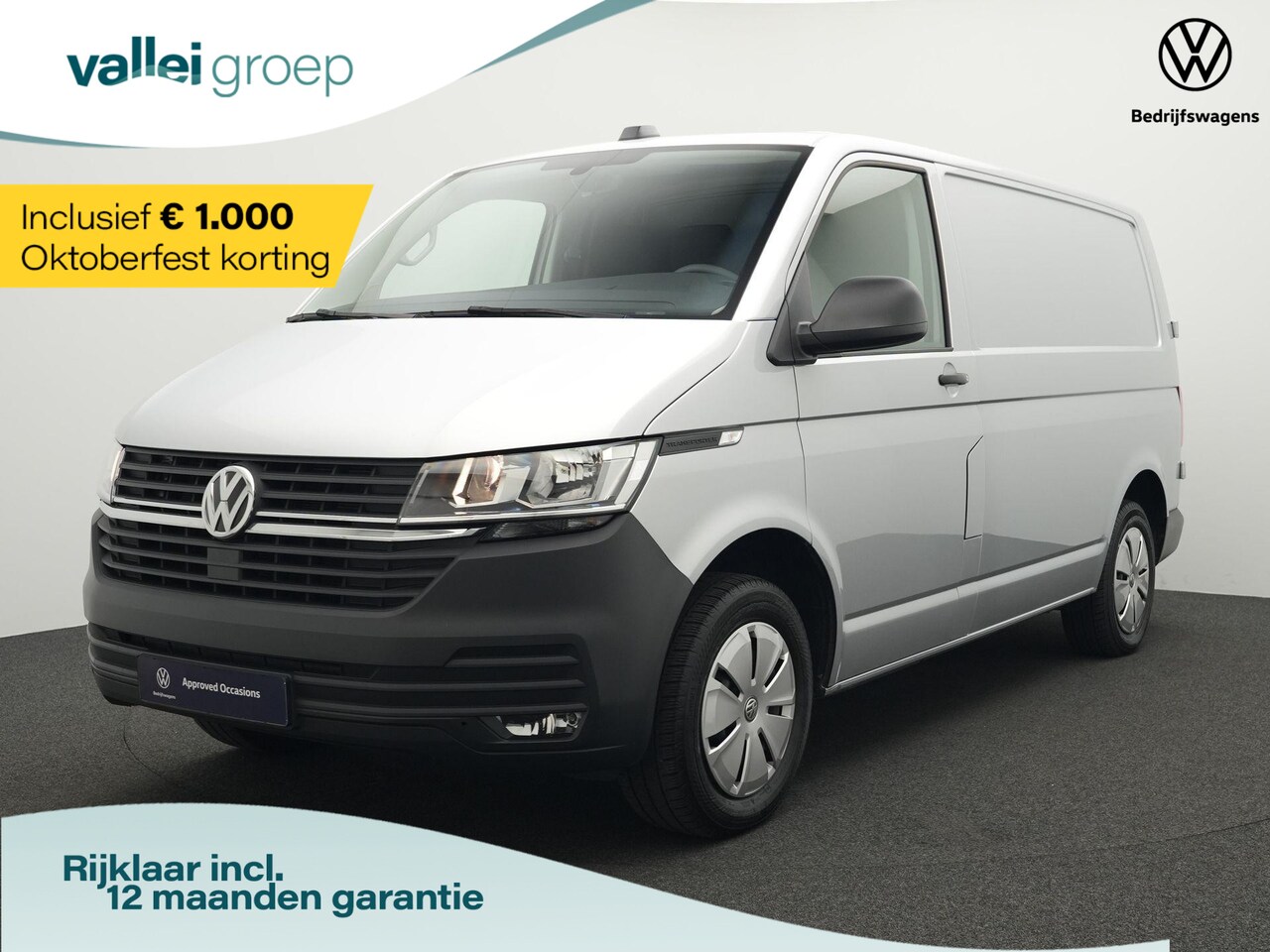 Volkswagen Transporter - 2.0 TDI 110 pk L1H1 28 | Cruise Control | Trekhaak | Parkeersensor achter | Apple Carplay/ - AutoWereld.nl