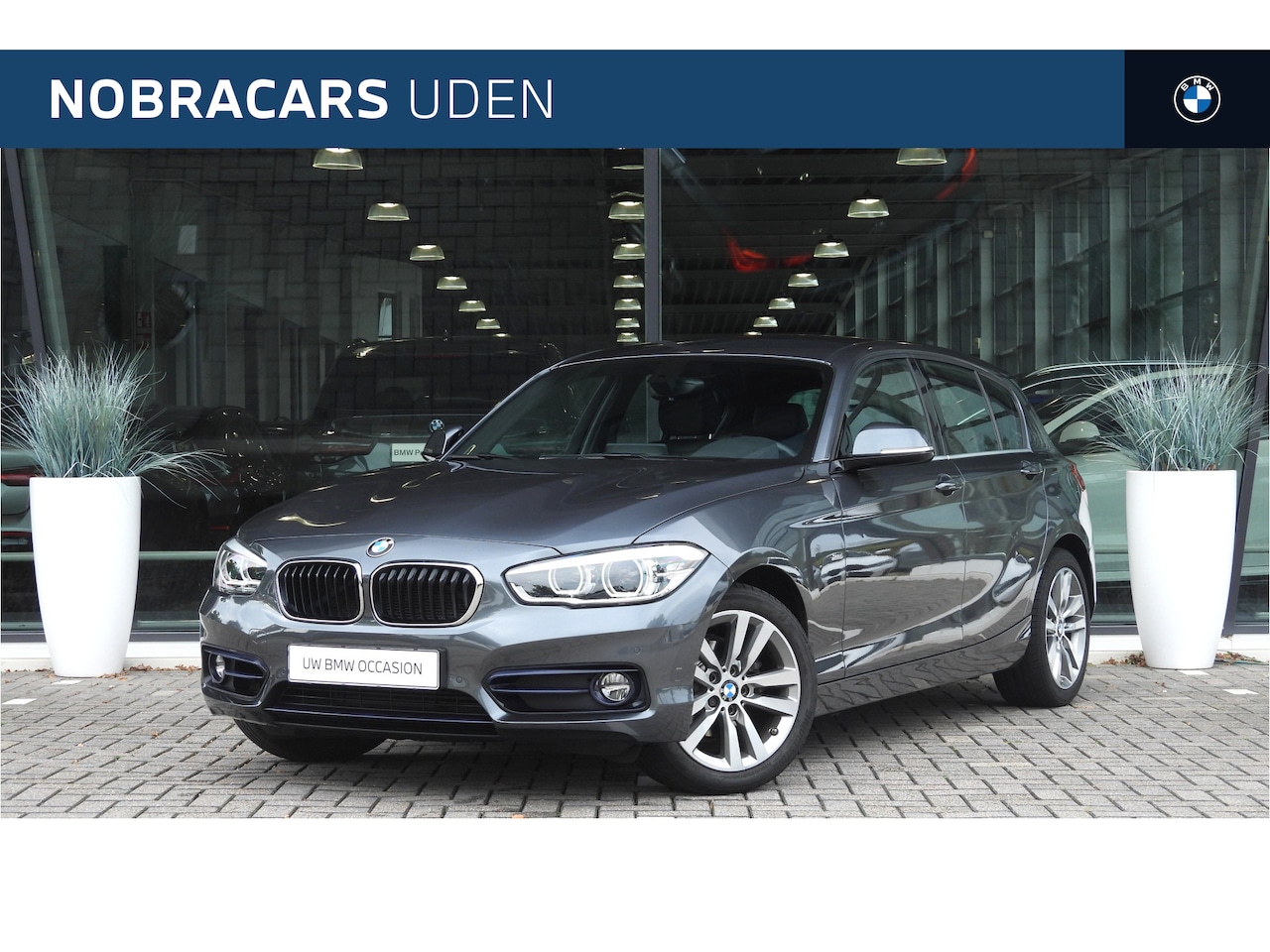 BMW 1-serie - 118i High Executive Sport Line Automaat / Sportstoelen / Stoelverwarming / LED / Cruise Co - AutoWereld.nl
