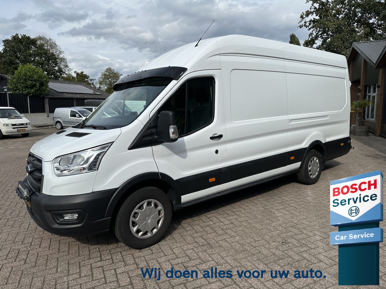 Ford Transit - 350 2.0 TDCI L4H3 RWD 270gr deuren - AutoWereld.nl