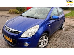 Hyundai i20 - 1.4i DynamicVersion 5 Deurs Airco