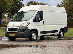 Peugeot Boxer - 335 2.0 BlueHDI L2H2 Pro EURO6, Airco, Navi, Cruise, 2500 KG trekgewicht, camera