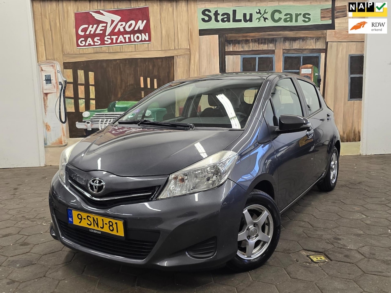 Toyota Yaris - 1.0 VVT-i Now/AIRCO/CARPLAY/N.A.P/5-DEURS/ - AutoWereld.nl