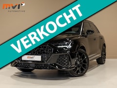 Audi Q3 - TFSI RS / 400pk / Panorama dak / Sonos / Kuipstoelen /