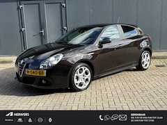 Alfa Romeo Giulietta - 1.4 Turbo Sprint 150PK / Navigatie / Climate Control / Bluetooth / Cruise Control / Sensor