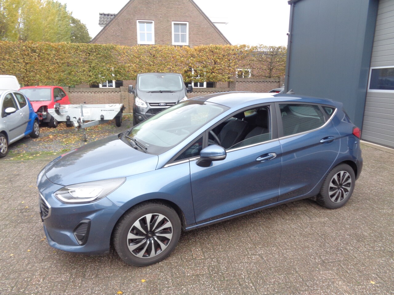 Ford Fiesta - 1.0 EcoBoost Hybrid Titanium Ecc, Navigatie, Led, PDC, Chroom - AutoWereld.nl