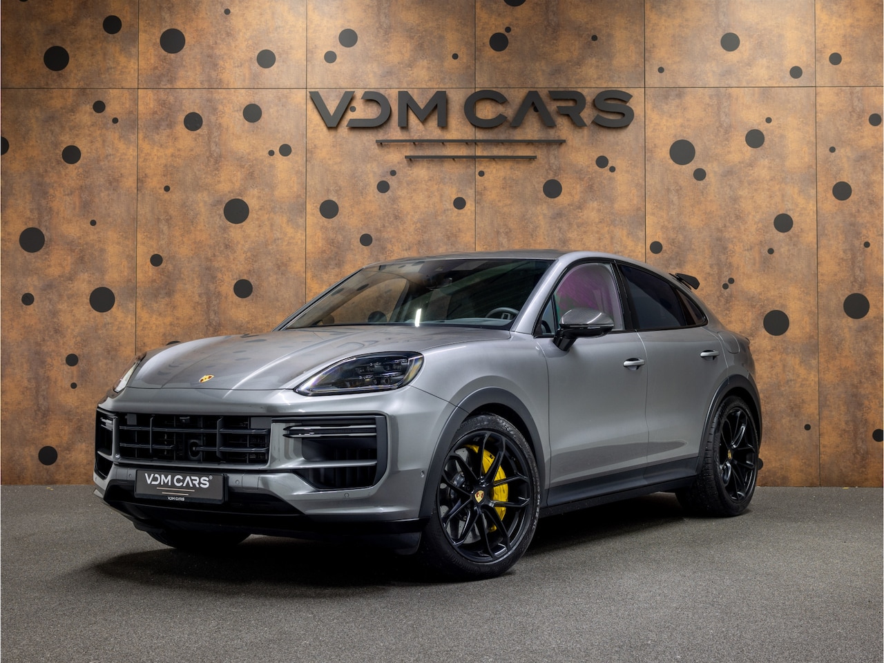 Porsche Cayenne Coupé - 4.0 Turbo E-Hybrid GT | Achterasbesturing | Burmester | HUD | InnoDrive | 360° | PDCC | - AutoWereld.nl