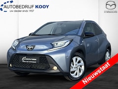 Toyota Aygo X - 1.0 VVT-i MT Active Limited / Apple Carplay / Camera / Climate C