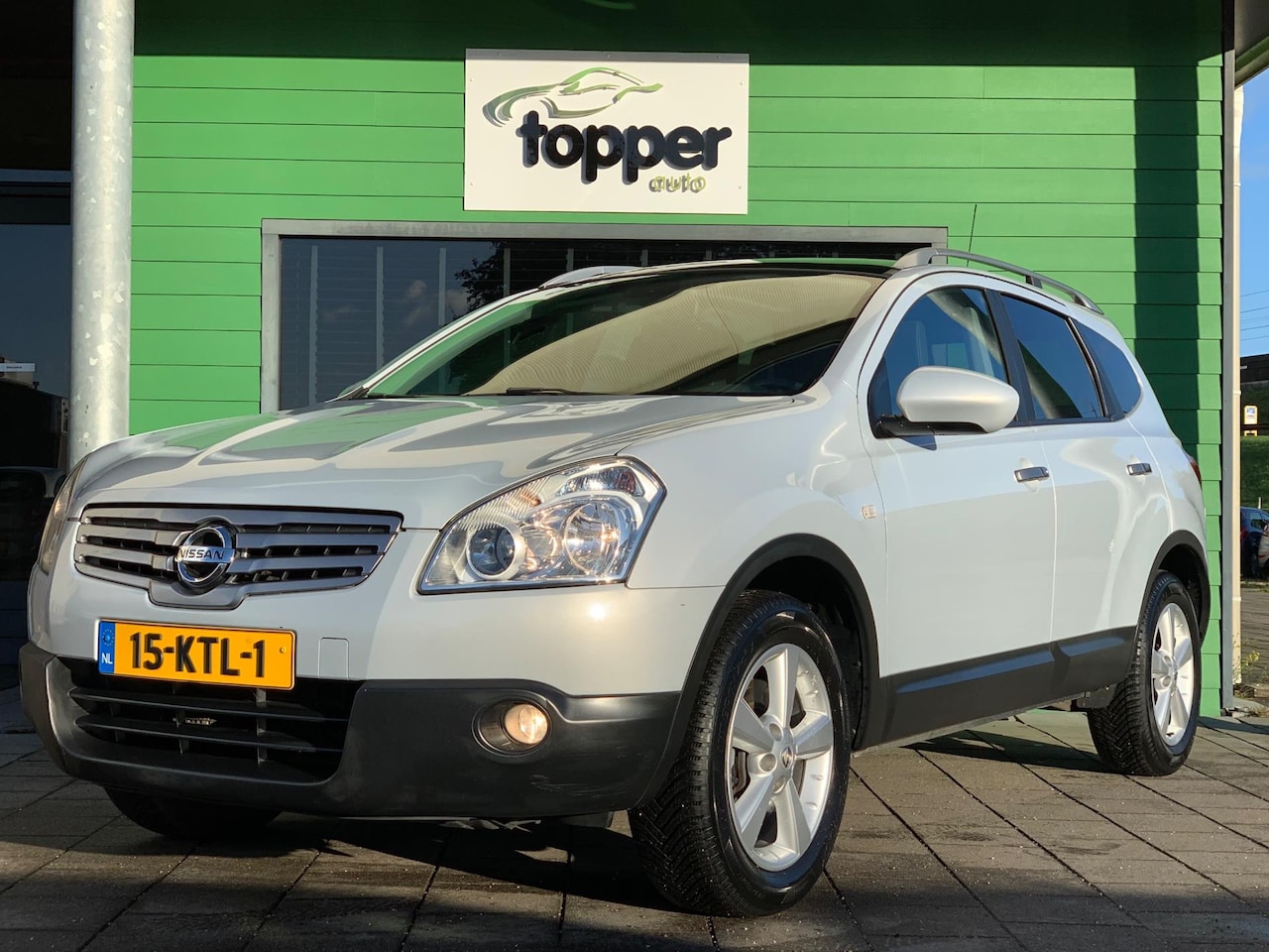 Nissan Qashqai+2 - 2.0 Optima 4WD | Automaat | Camera | Pano.Dak | Cruise Control | - AutoWereld.nl