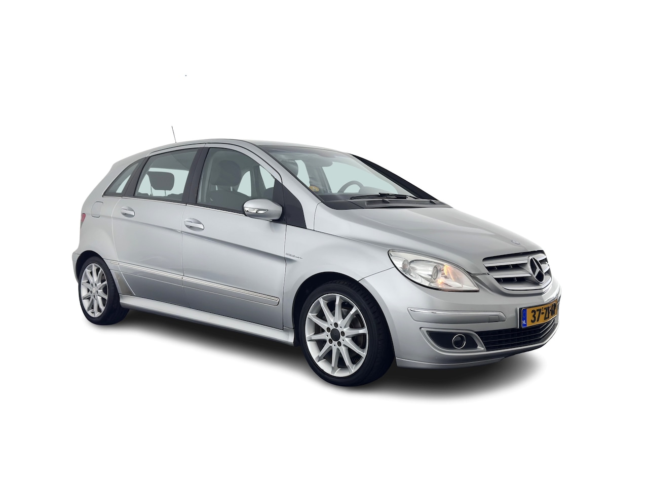 Mercedes-Benz B-klasse - 180 CDI Aut. *1/2LEATHER | AIRCO | CRUISE | COMFORT-SEATS | TOWBAR | 17''ALU* - AutoWereld.nl