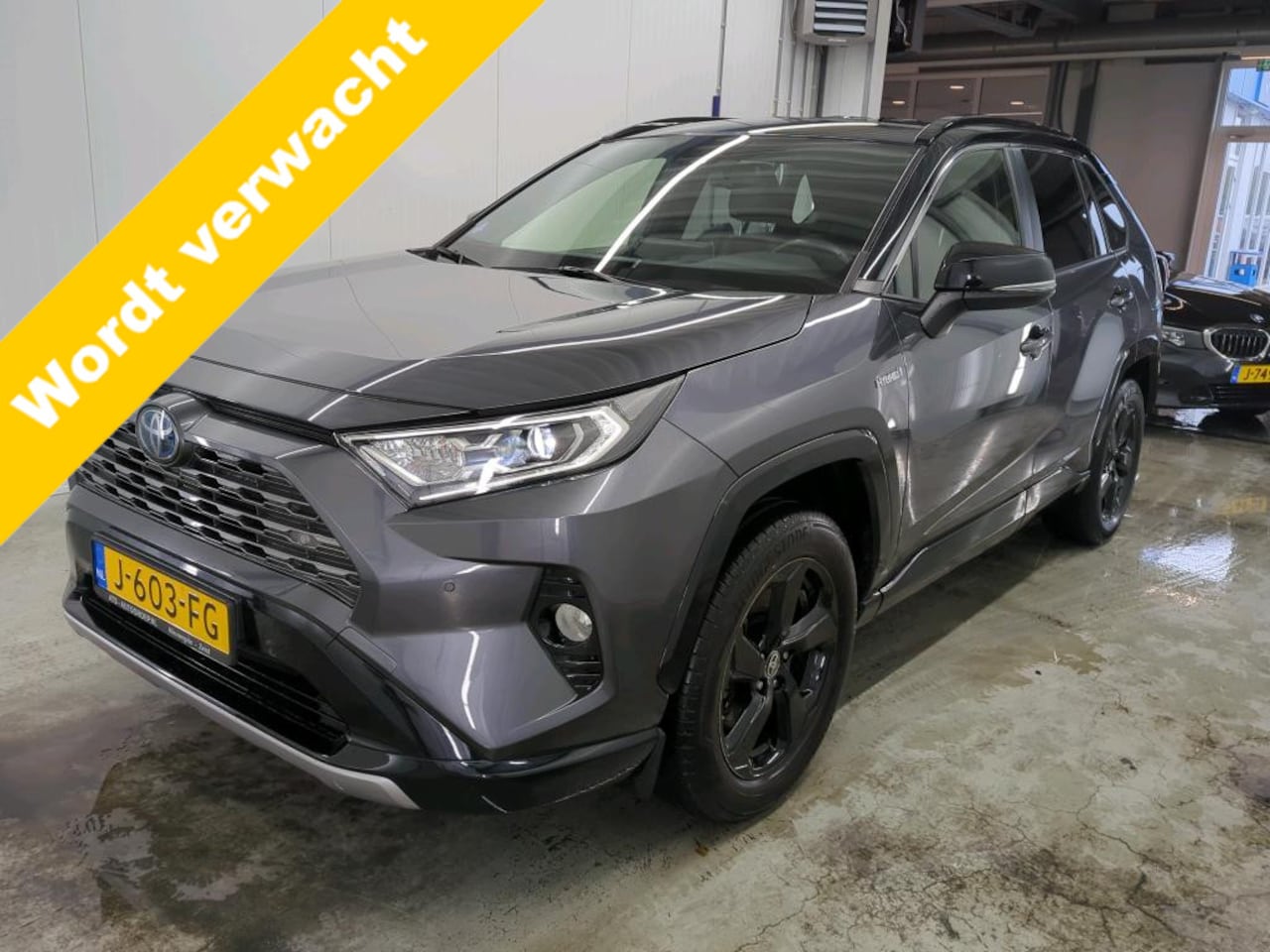 Toyota RAV4 - 2.5 Hybrid AWD Bi-Tone 2.5 Hybrid AWD Bi-Tone - AutoWereld.nl