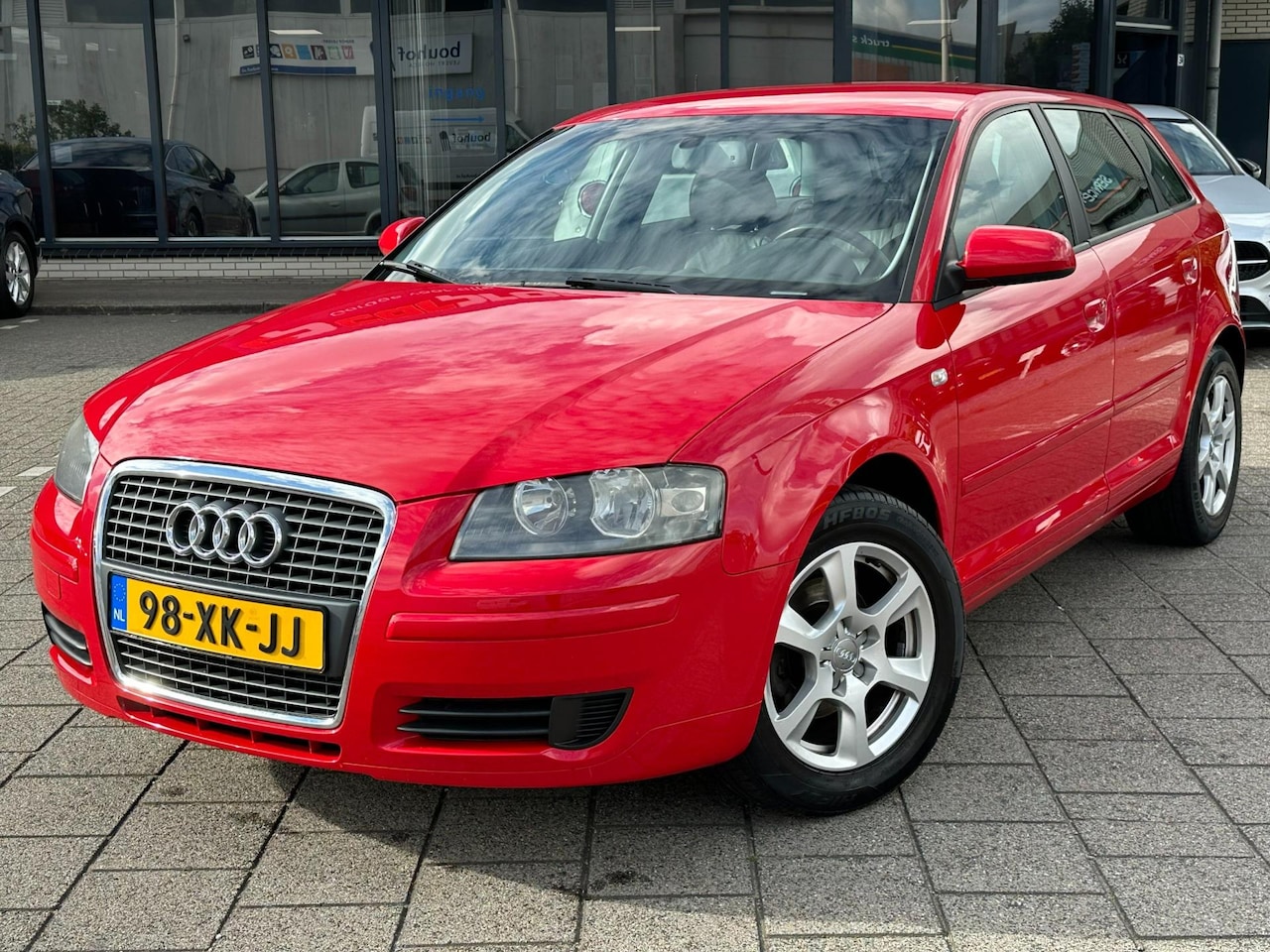 Audi A3 Sportback - 1.6 FSI Ambiente 1.6 FSI Ambiente - AutoWereld.nl