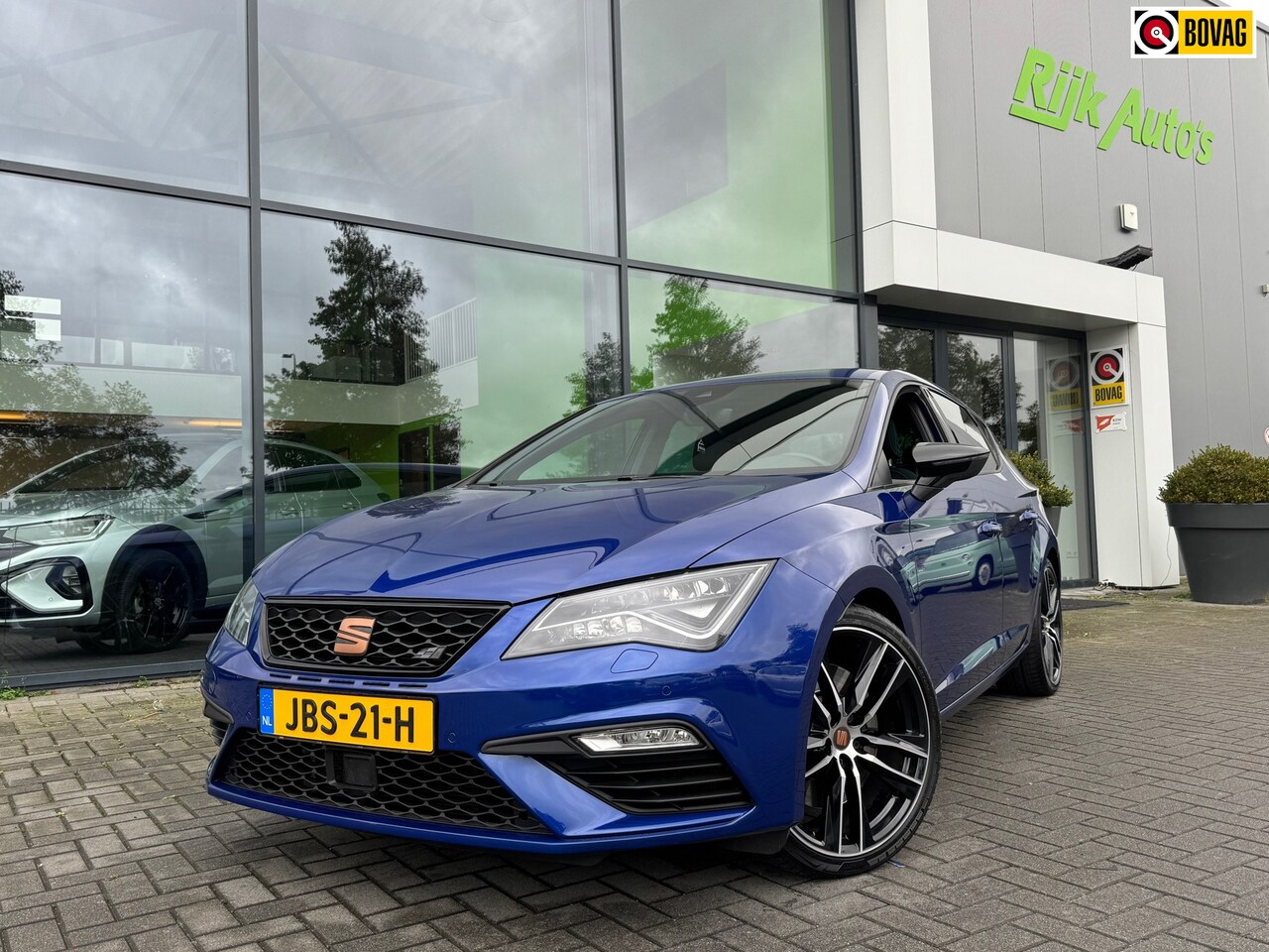 SEAT Leon - 2.0 TSI Cupra * Keyless * Camera * Carplay * Stoelverwarming - AutoWereld.nl