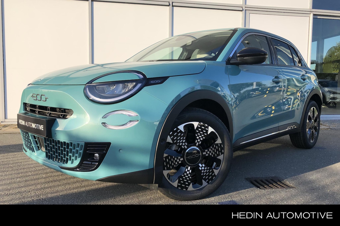 Fiat 600 - 1.2 Hybrid La Prima 1.2 Hybrid 145pk La Prima - AutoWereld.nl