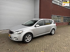 Kia Cee'd - 1.4 CVVT X-ecutive Airco Cruise Pdc Isofix Nap