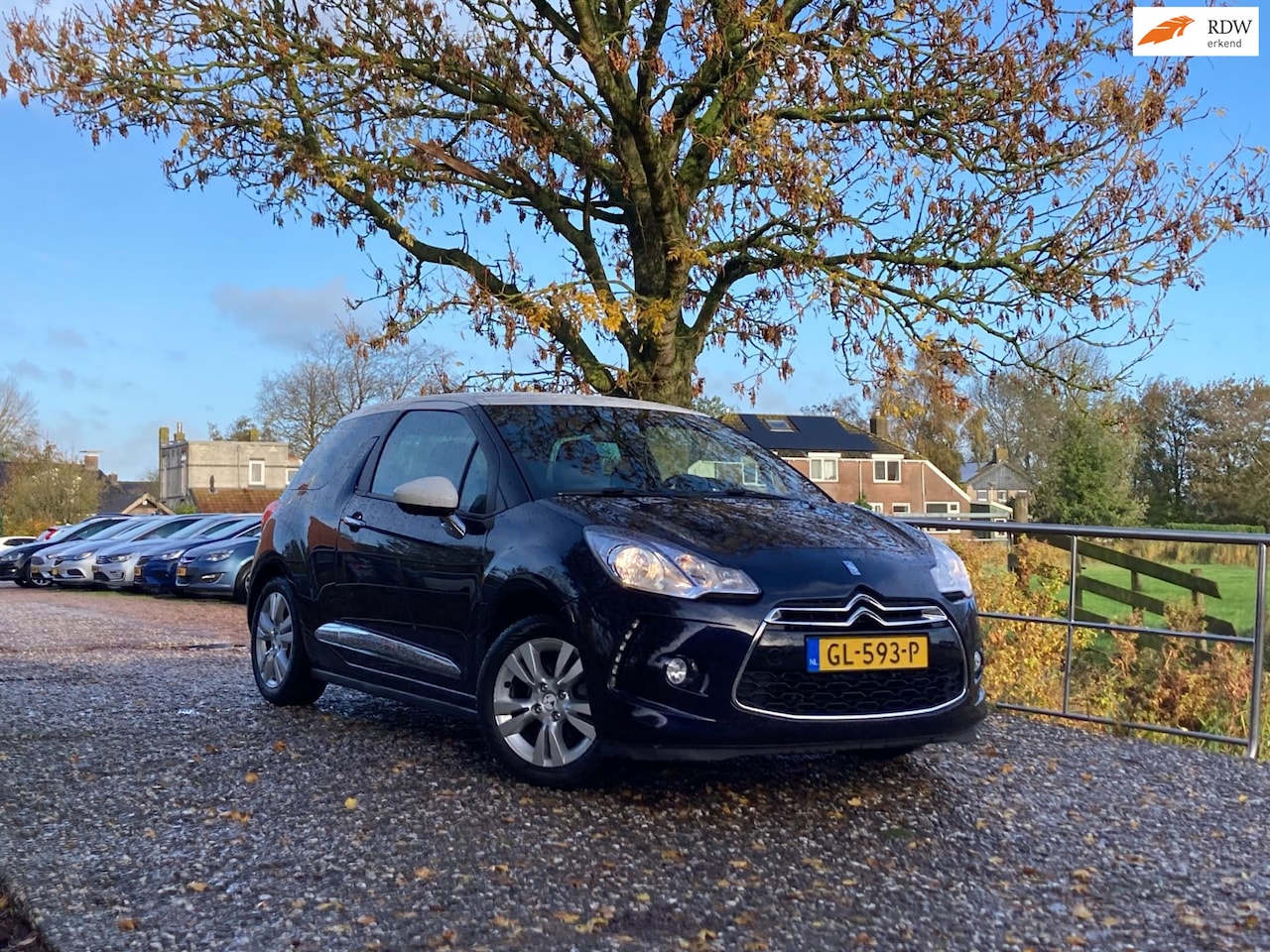 DS 3 - 1.2 PureTech So Chic | Cruise + Navi + Clima Nu € 5.975,-!!! - AutoWereld.nl