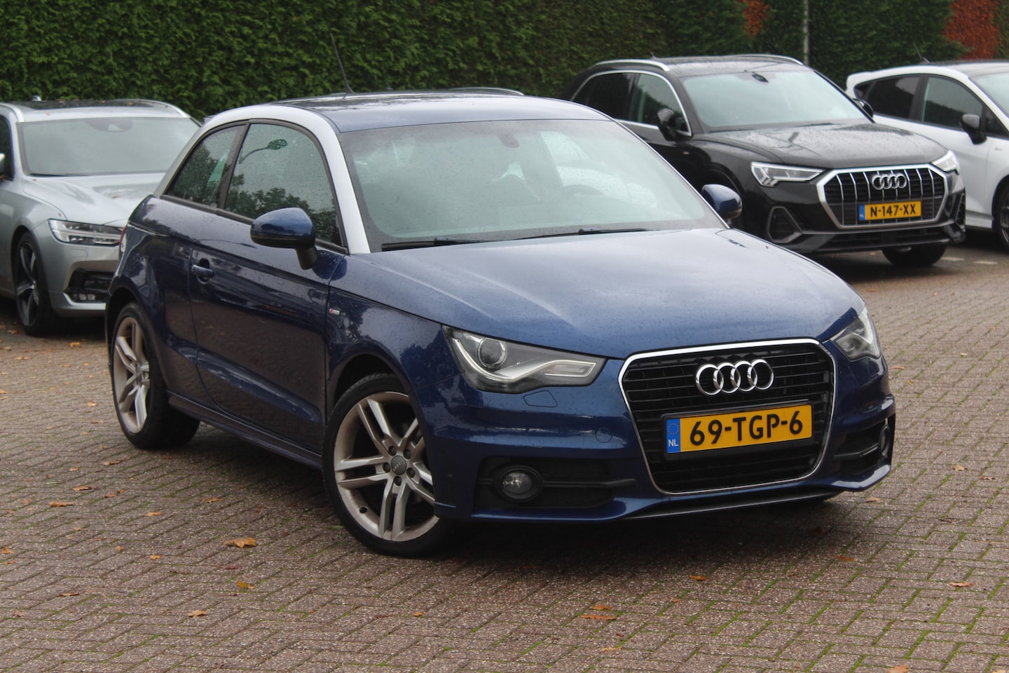 Audi A1 - 1.2 TFSI Pro Line S-Line / Navigatie / Bluetooth / 17'' / Half leder / Sportstoelen / Crui - AutoWereld.nl