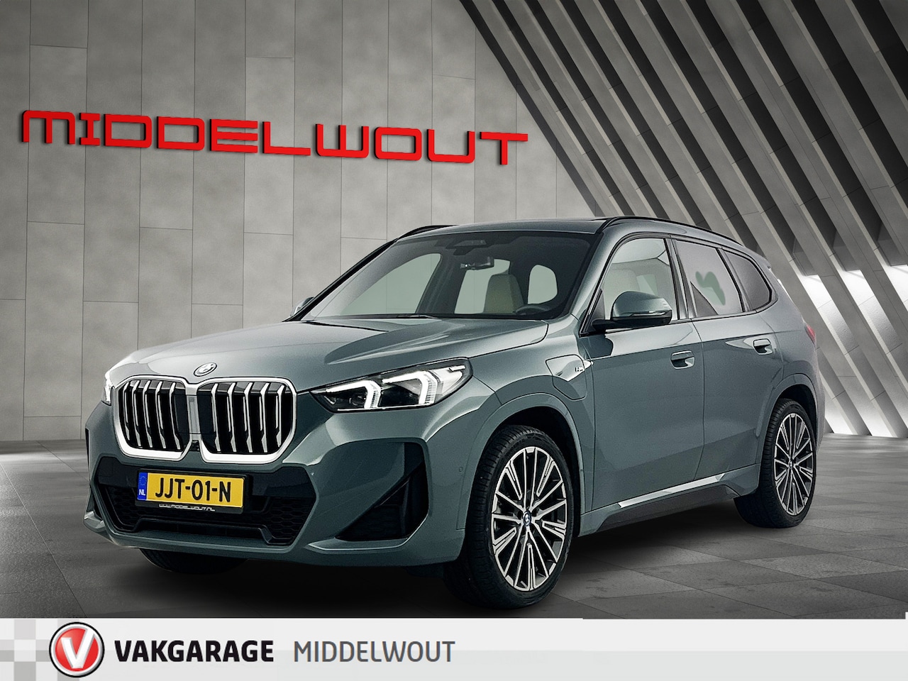 BMW X1 - xDrive30e M-Sport/Pano/20"/Head-Up/BTW/Trekhaak - AutoWereld.nl