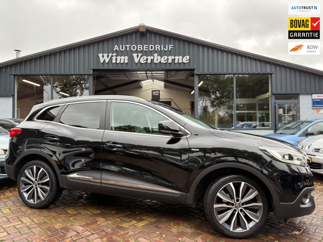 Renault Kadjar - 1.2 TCe Bose Automaat/ZELF INPARKEREND - AutoWereld.nl