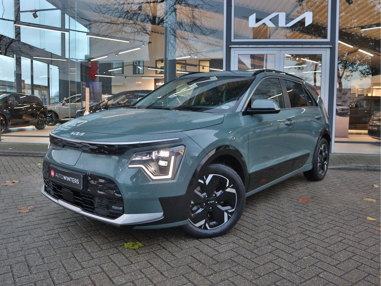 Kia Niro EV - ExecutiveLine 64.8 kWh | Navigatie | Camera | Stoelverwarming/verkoeling | ECC-airco | Tot - AutoWereld.nl