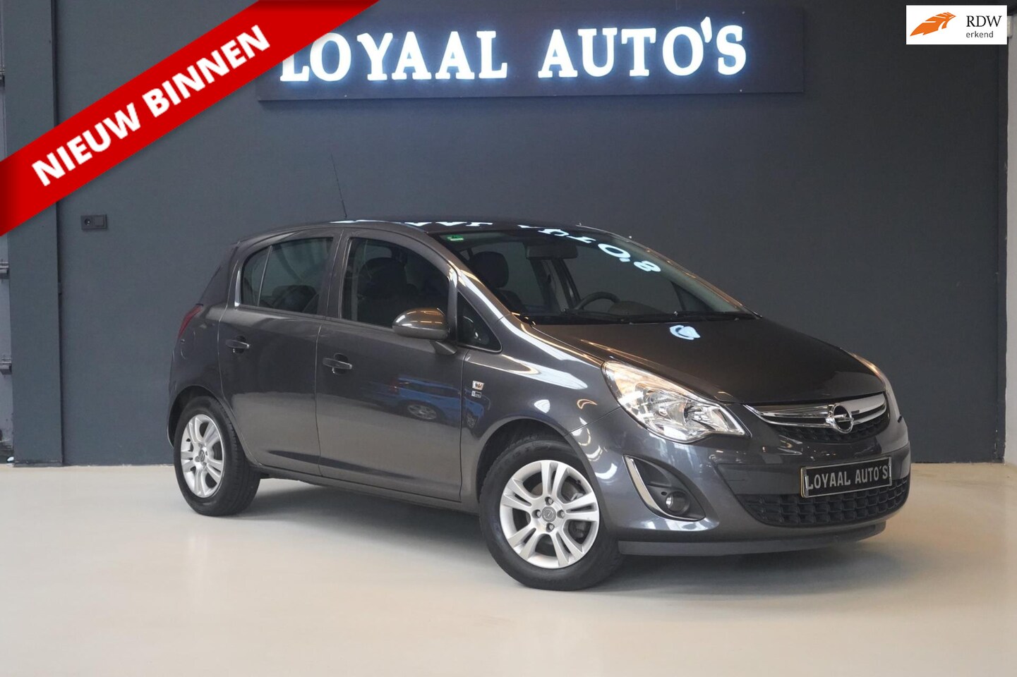 Opel Corsa - 1.2-16V Anniversary Edition | AIRCO | ELEK.RAMEN | DEALER ONDERHOUDEN | APK - AutoWereld.nl