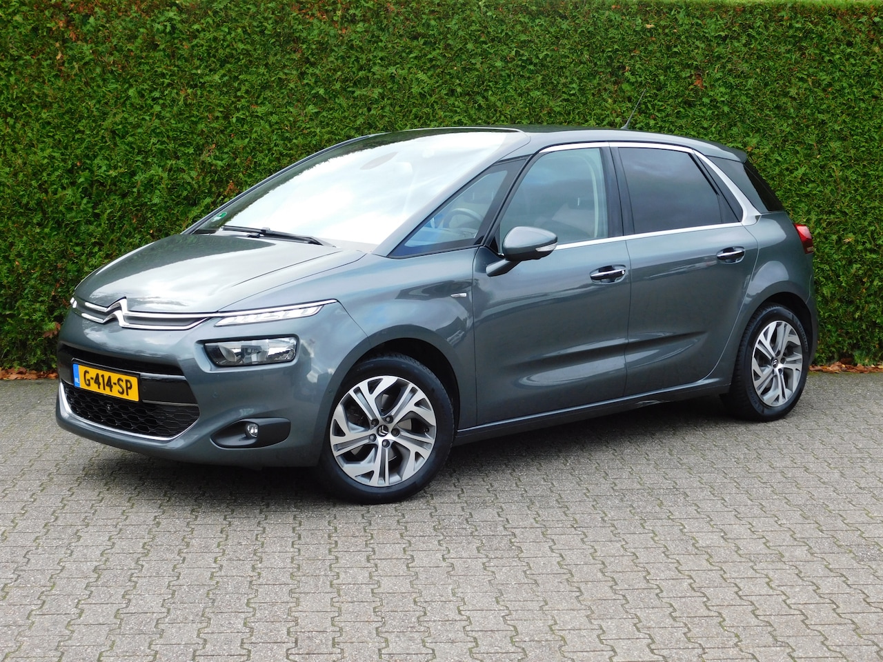 Citroën C4 Picasso - 1.6 e-THP AUTOMAAT! Exclusive, Navi, Acc, Trekhaak - AutoWereld.nl