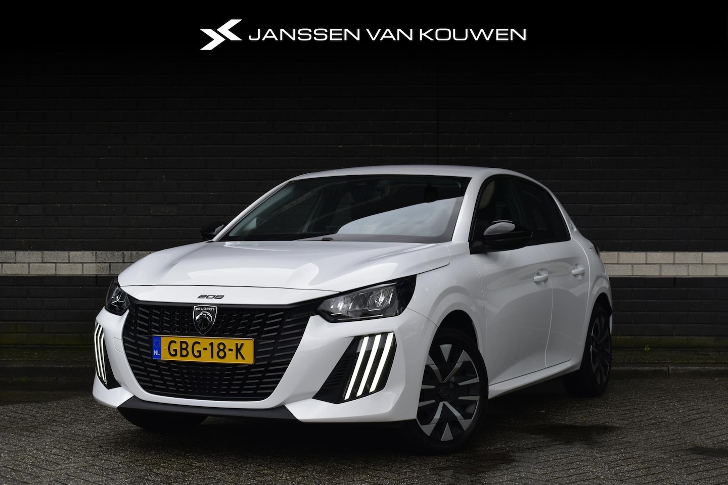 Peugeot e-208 - EV Active 50 kWh Navigatie Airco Apple Carplay - AutoWereld.nl
