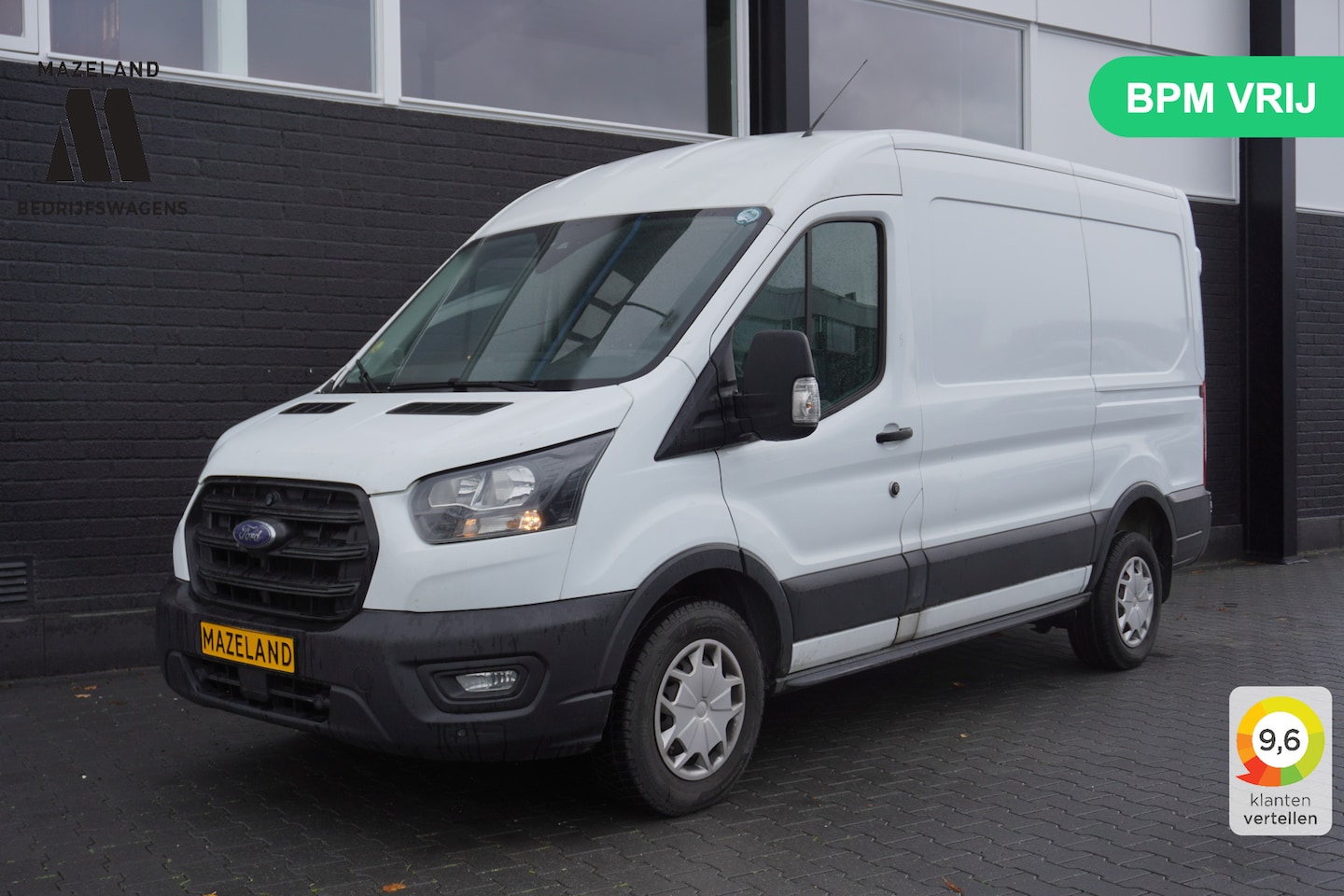 Ford Transit - 2.0 TDCI 130PK L2H2 EURO 6 - A/C Climate - Navi - Cruise - €19.900,- Excl. - AutoWereld.nl