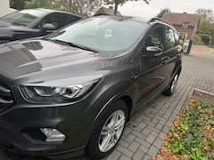 Ford Kuga - 1.5 EcoBoost ST-Line