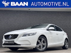 Volvo V40 - 1.6 T3 Momentum | Navigatie | Camera | Stoelverwarming