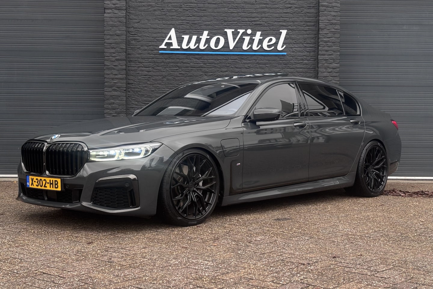 BMW 7-serie - 745Le xDrive M-sport | Volledig Individual | Unieke Optielijst | One of a Kind - AutoWereld.nl