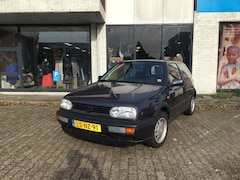 Volkswagen Golf - 1.8 CL Rolling Stones SCHUIFDAK/TREKHAAK 2 JAAR APK