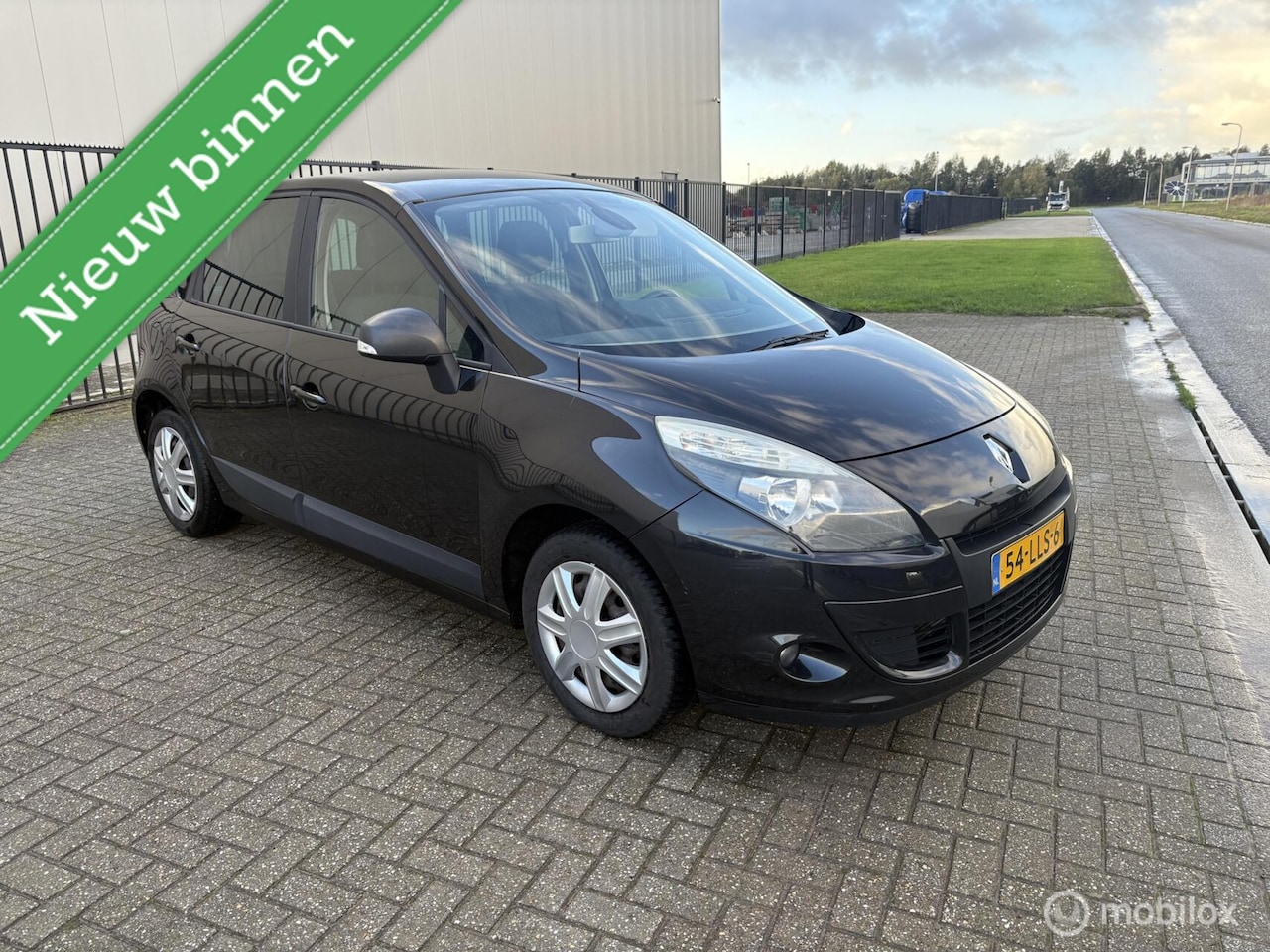 Renault Scénic - 1.4 TCe Expression 1.4 TCE Expression - AutoWereld.nl