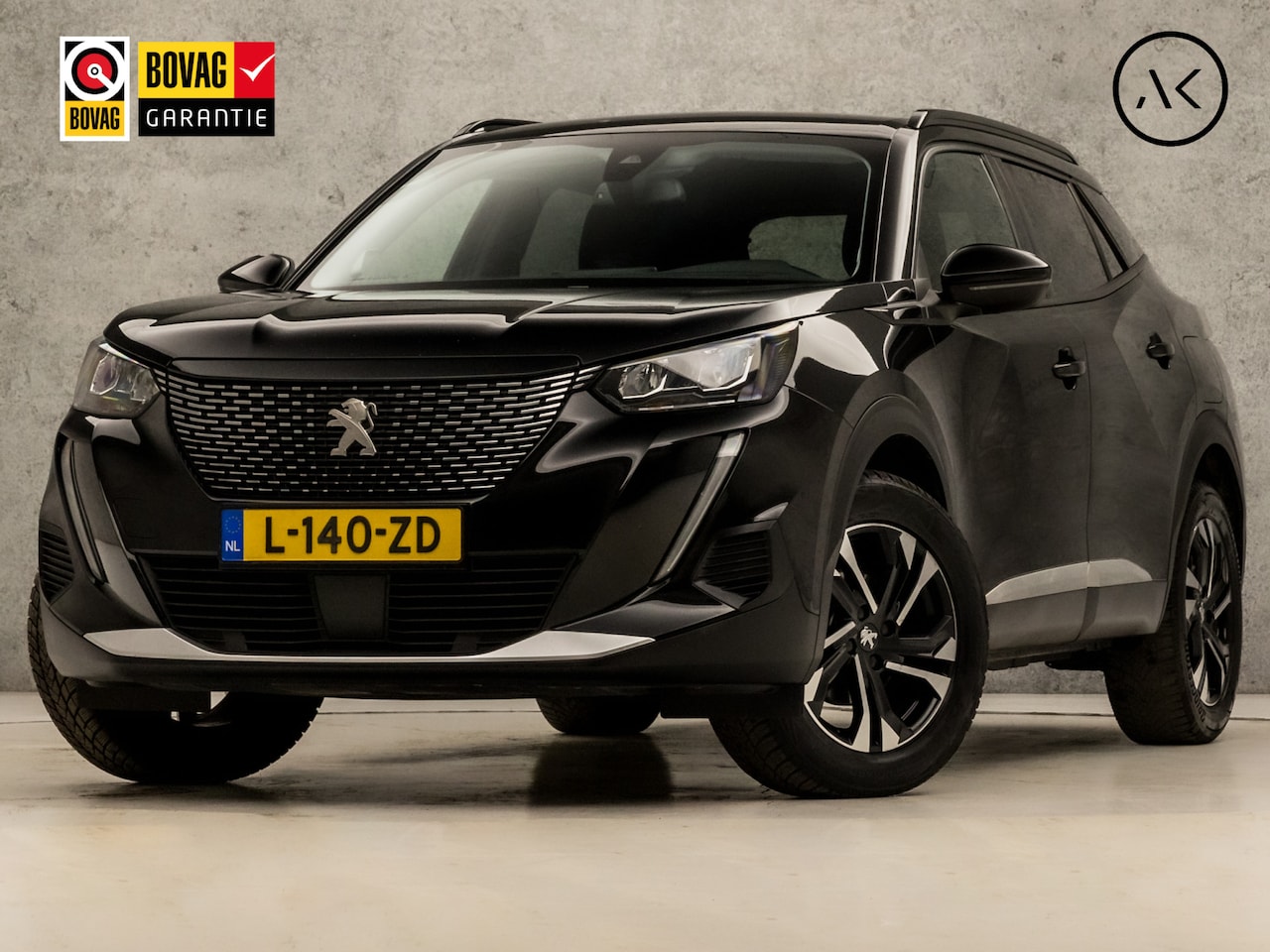 Peugeot 2008 - 1.2 PureTech Allure Sport 131Pk Automaat (APPLE CARPLAY, GROOT NAVI, 360 CAMERA, LEDER, KE - AutoWereld.nl