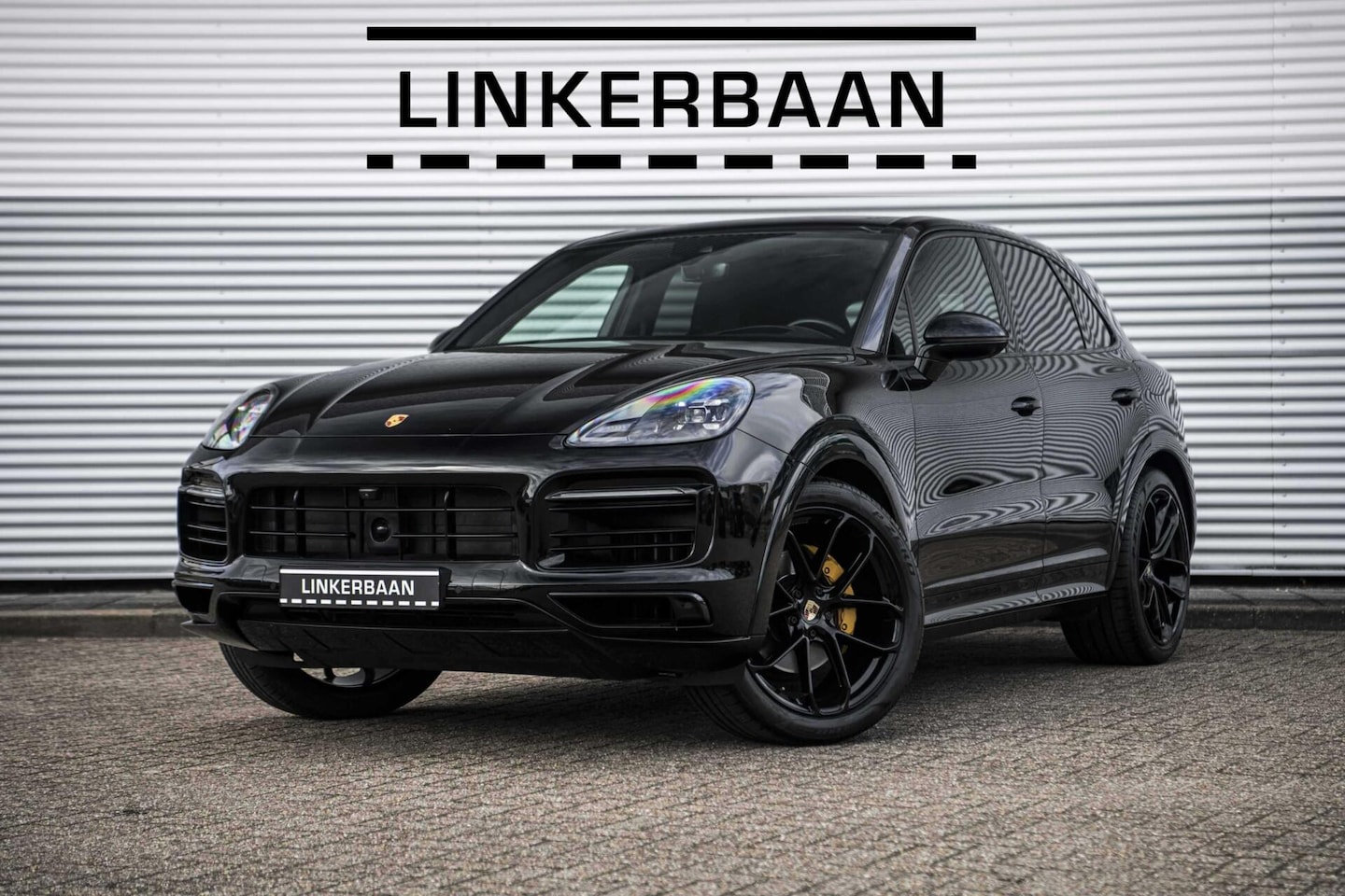 Porsche Cayenne - 3.0 E-Hybrid | Platinum Edition | Full Option | SportDesign | Panodak | 22 inch | Trekhaak - AutoWereld.nl