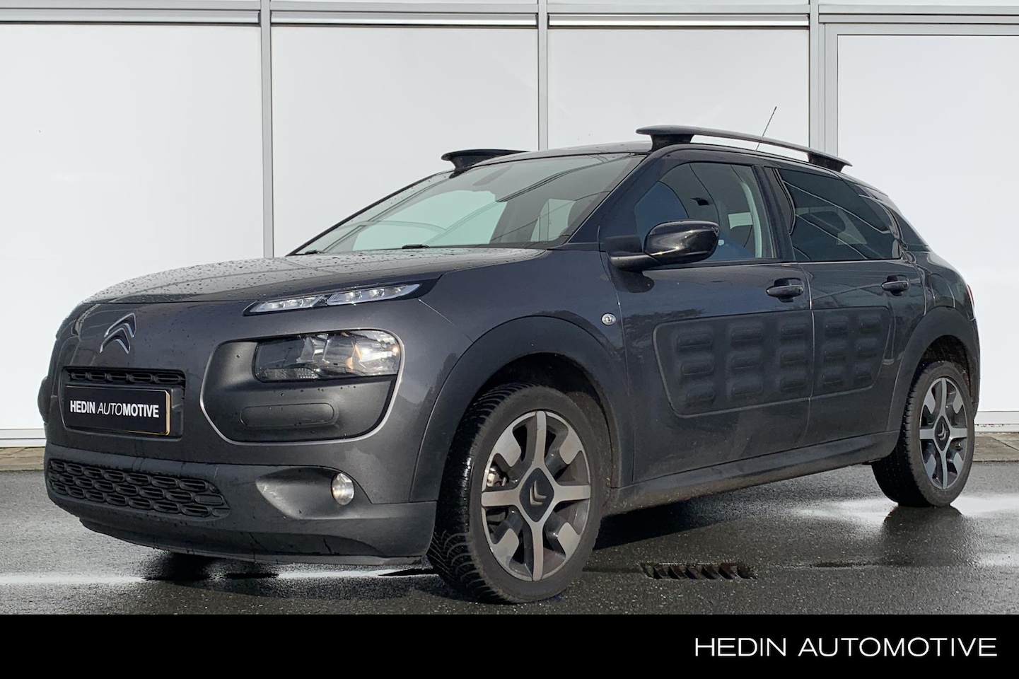 Citroën C4 Cactus - 82PK Shine | Trekhaak | Navigatie | Camera | Parkeersensoren | Cruise control - AutoWereld.nl