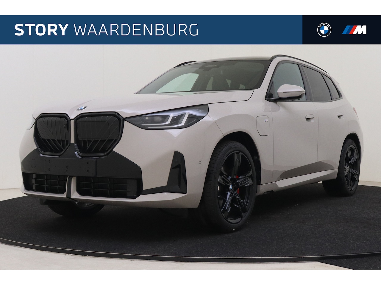 BMW X3 - 30e xDrive High Executive M Sport Automaat / Trekhaak / Sportstoelen / Parking Assistant P - AutoWereld.nl