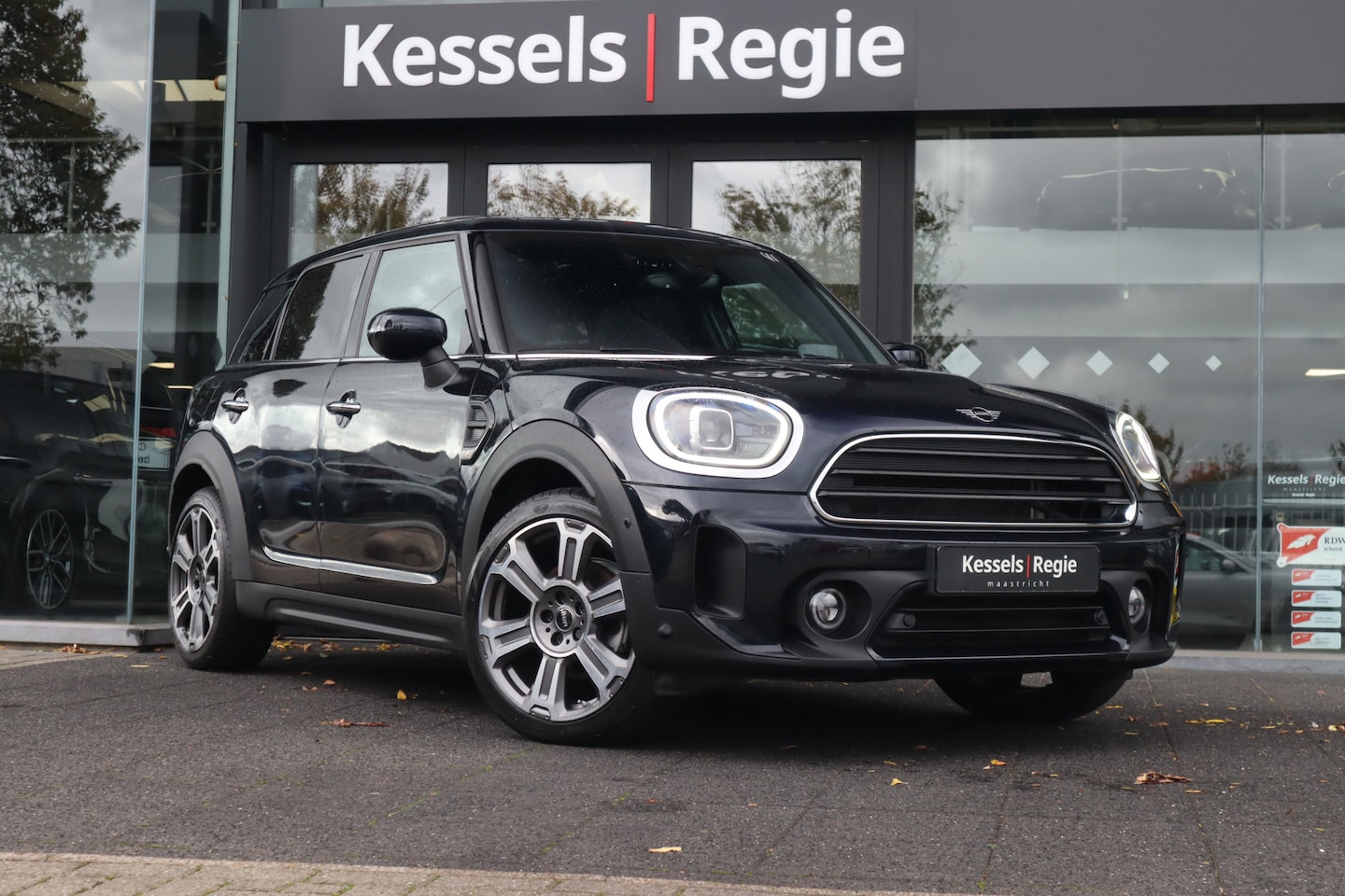 MINI Countryman - Mini 1.5 Cooper MINI Yours Pano H&K HuD Memory Keyless ACC - AutoWereld.nl