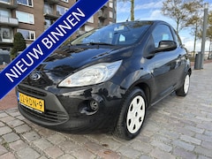 Ford Ka - 1.2 Comfort start/stop 74.000 km airco keurige auto