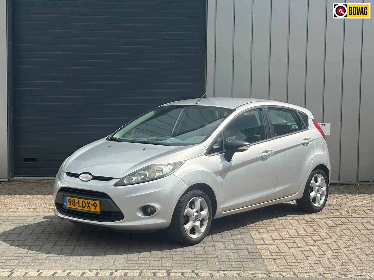 Ford Fiesta - 1.4 Ghia|NETTE AUTO|ELEKT. RAMEN|AIRCO| - AutoWereld.nl