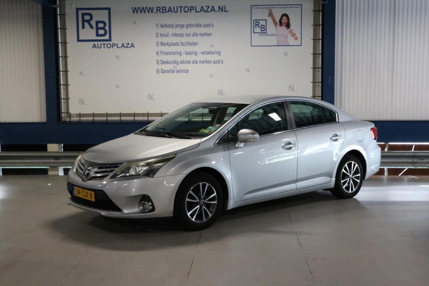 Toyota Avensis - 1.8 VVTi Business / DEALER ODH ! - AutoWereld.nl