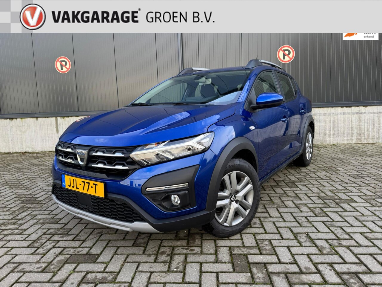 Dacia Sandero Stepway - 1.0 TCe 90 / navi / camera / cruise / PDC ! - AutoWereld.nl