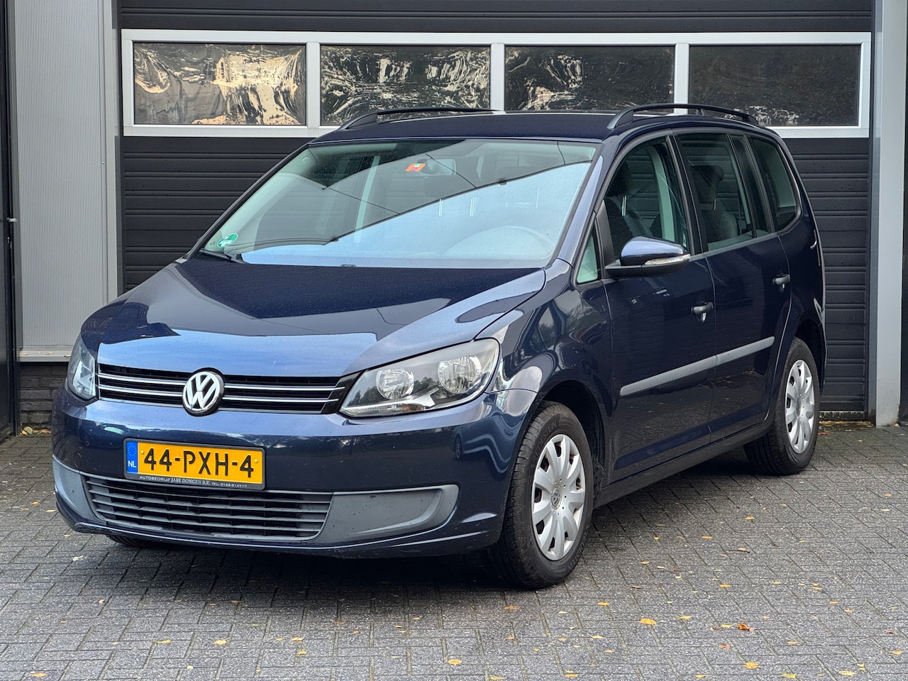 Volkswagen Touran - 1.4 TSI Trendline 7p. Trekhaak, Cruise, Airco, NAP - AutoWereld.nl
