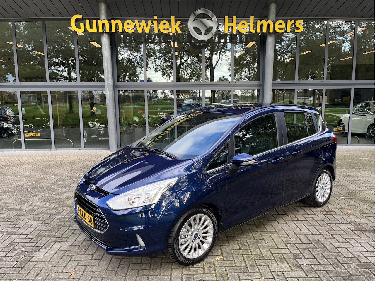 Ford B-Max - 1.6 TI-VCT Titanium | AUTOMAAT | BLUETOOTH | CLIMA | CRUISE | NAVI | STOELVERW. | TREKHAAK - AutoWereld.nl