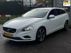 Volvo V60 - 1.6 T3 R-Design 18inch LM NAP Nette auto