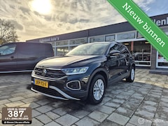 Volkswagen T-Roc - 1.0 TSI, Carplay, LED, Stoelverwarming, DAB